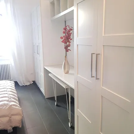 Maison Serena Bocconi-navigli Milaan